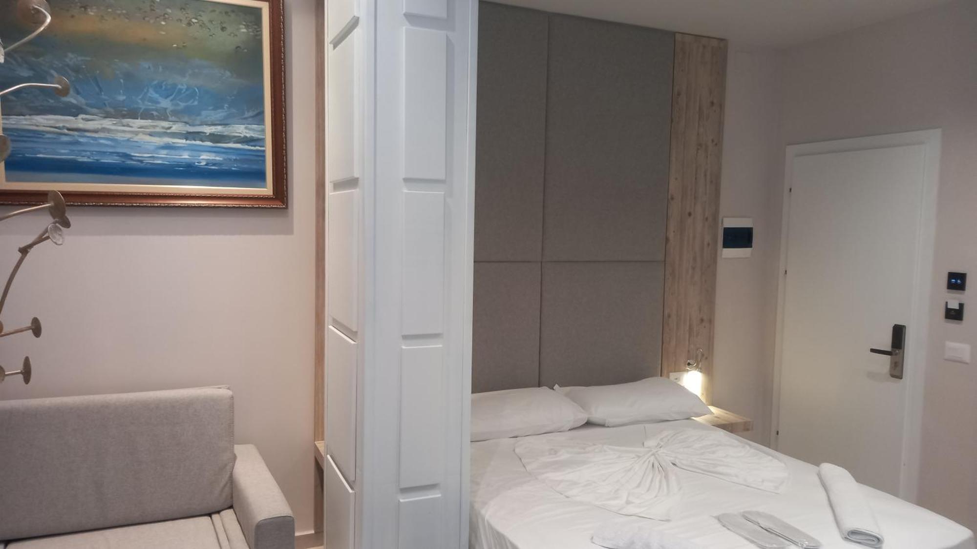 Hotel Aglon วญอเรอ ภายนอก รูปภาพ