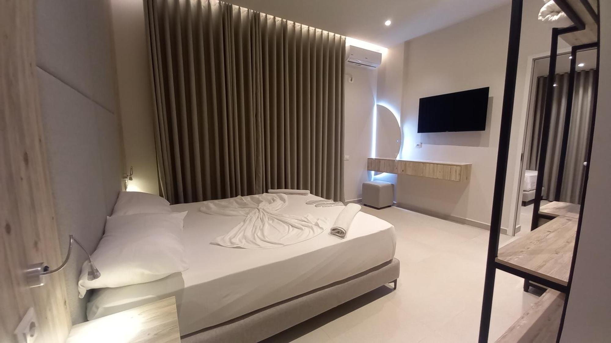 Hotel Aglon วญอเรอ ภายนอก รูปภาพ
