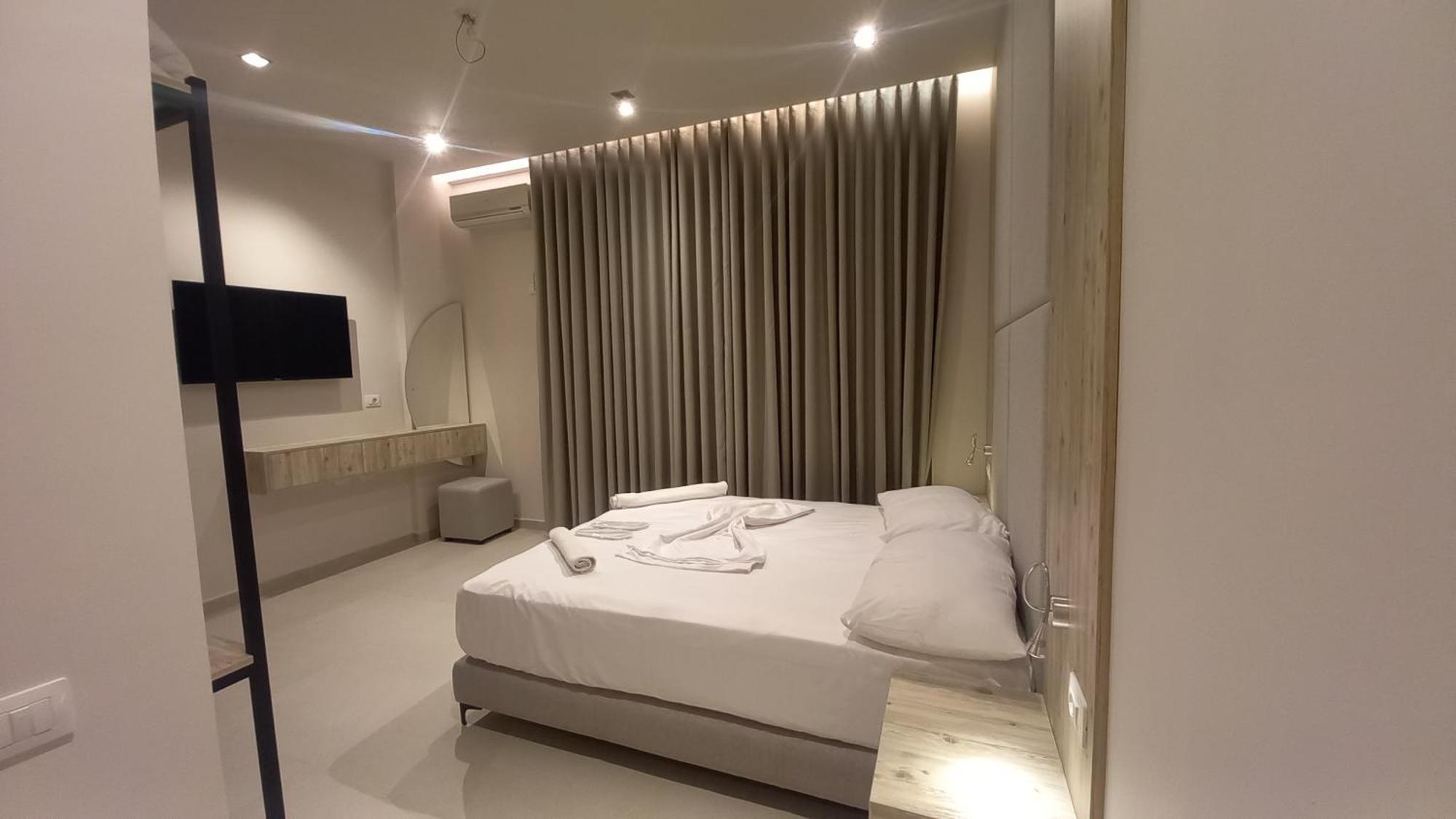 Hotel Aglon วญอเรอ ภายนอก รูปภาพ